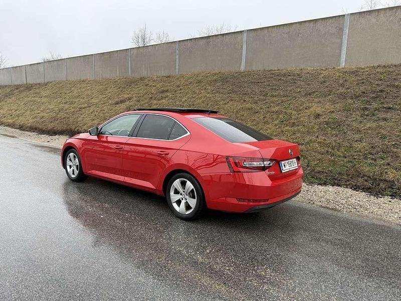 Gebraucht Skoda Superb Style 190 PS (139 kW) 2016 Limousine