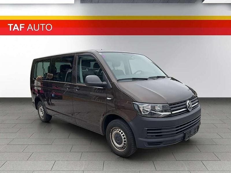 Braun Gebraucht 2016 VW Caravelle Van / Kleinbus | € 28.990 (Fairer Preis) - Bild 1/4