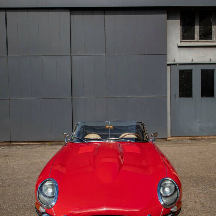 Gebraucht Jaguar E-Type 269 PS (197 kW) 1962 Rot Cabrio