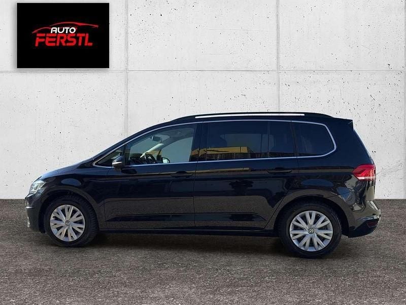 Gebraucht VW Touran Highline 150 PS (110 kW) 2017 Schwarz Van / Kleinbus