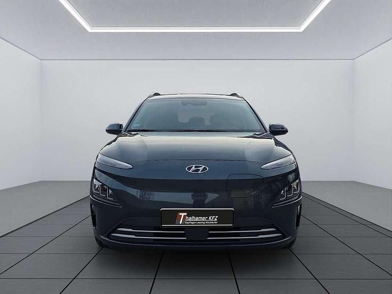 Gebraucht Hyundai Kona Trend 100 kW (136 PS) 2022 Grau SUV