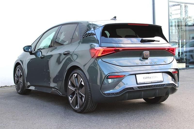 Gebraucht Cupra Born VZ 239 kW (326 PS) 2024 Grün Kleinwagen