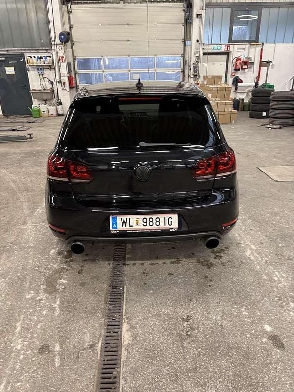 Gebraucht VW Golf VII Edition 235 PS (172 kW) 2012 Schwarz Limousine