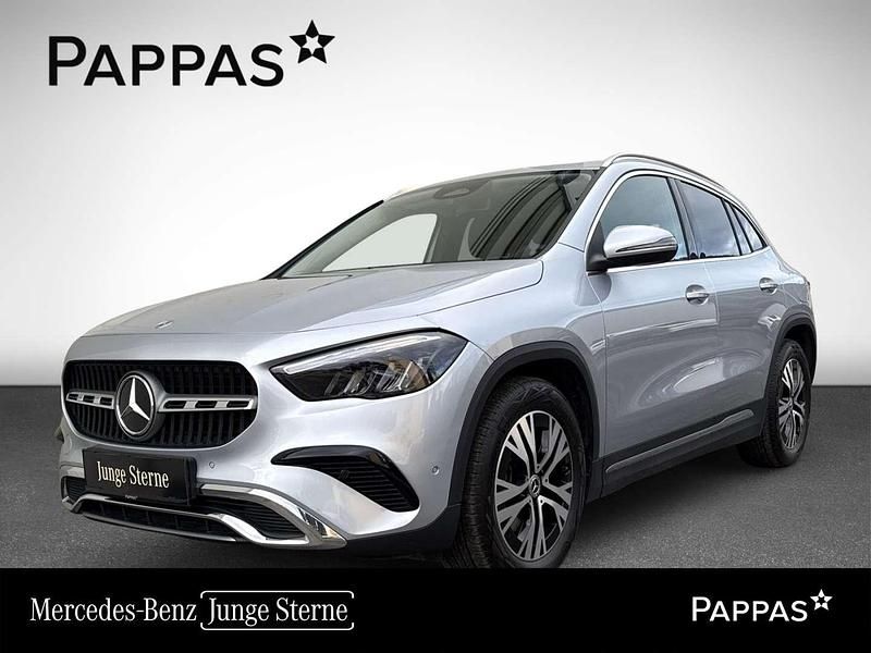 Gebraucht Mercedes GLA200 Progressive 150 PS (110 kW) 2025 Hightechsilber metal SUV
