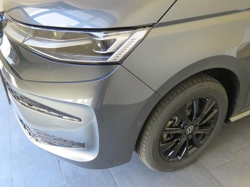 Neu VW Multivan Edition 150 PS (110 kW) 2025 Hellgrau  normal Van