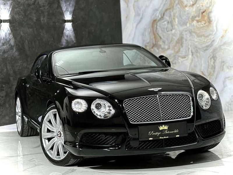 Gebraucht Bentley Continental GT Convertible Mulliner 507 PS (372 kW) 2012 Schwarz Cabrio