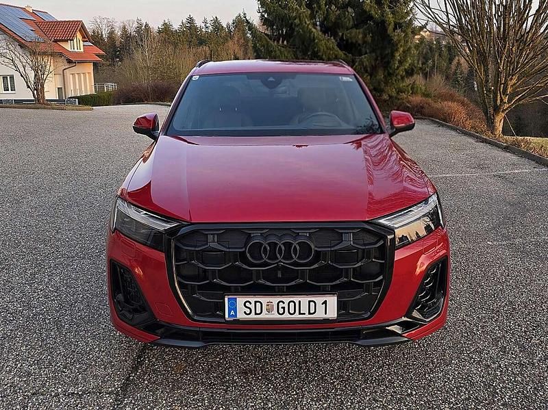 Gebraucht Audi Q7 S-Line 394 PS (289 kW) 2024 Rot SUV