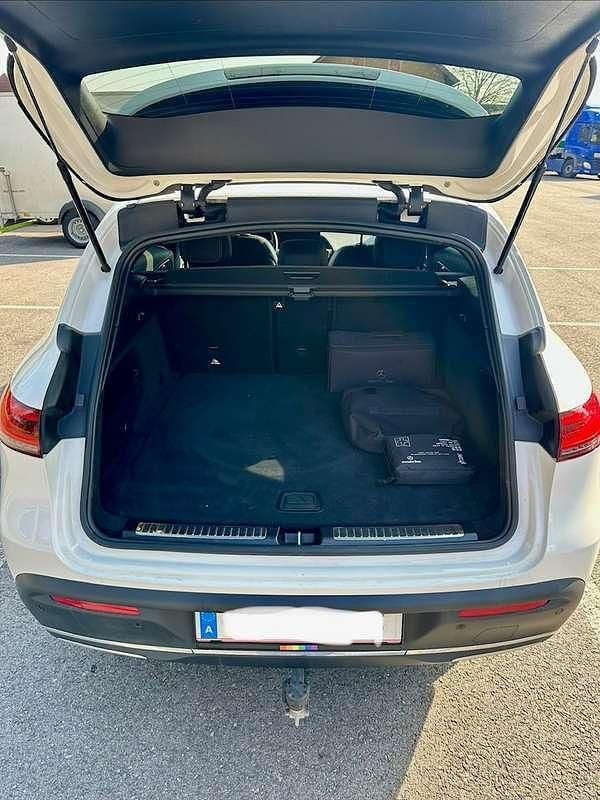 Gebraucht Mercedes EQC400 300 kW (408 PS) 2022 Weiß SUV