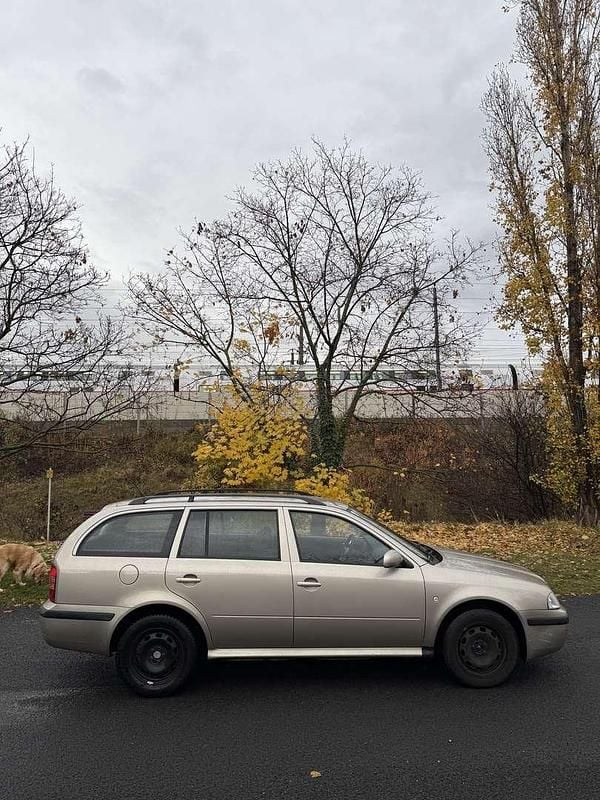 Gebraucht Skoda Octavia Drive 90 PS (66 kW) 2005 Limousine