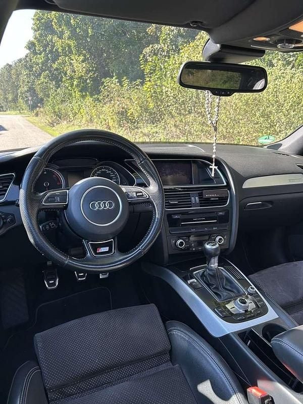 Gebraucht Audi A4 Sport 190 PS (139 kW) 2015 Kombi