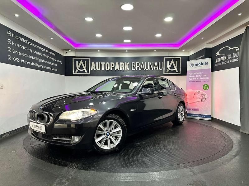 Gebraucht BMW 525 Sport Line 218 PS (160 kW) 2013 Grau Limousine