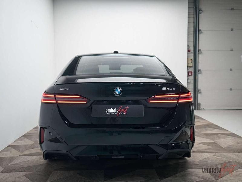 Gebraucht BMW 540 M Sport 303 PS (222 kW) 2025 Schwarz Limousine