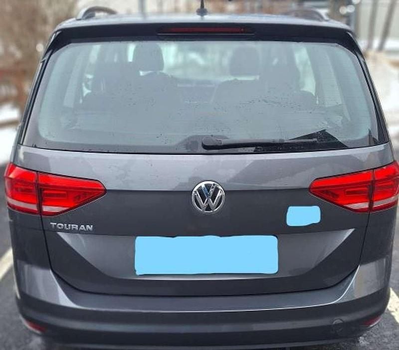 Gebraucht VW Touran Comfortline 110 PS (80 kW) 2018 Van / Kleinbus