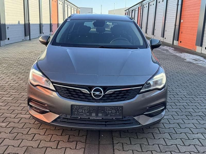 Gebraucht Opel Astra Basis 131 PS (96 kW) 2020 Grau Kombi