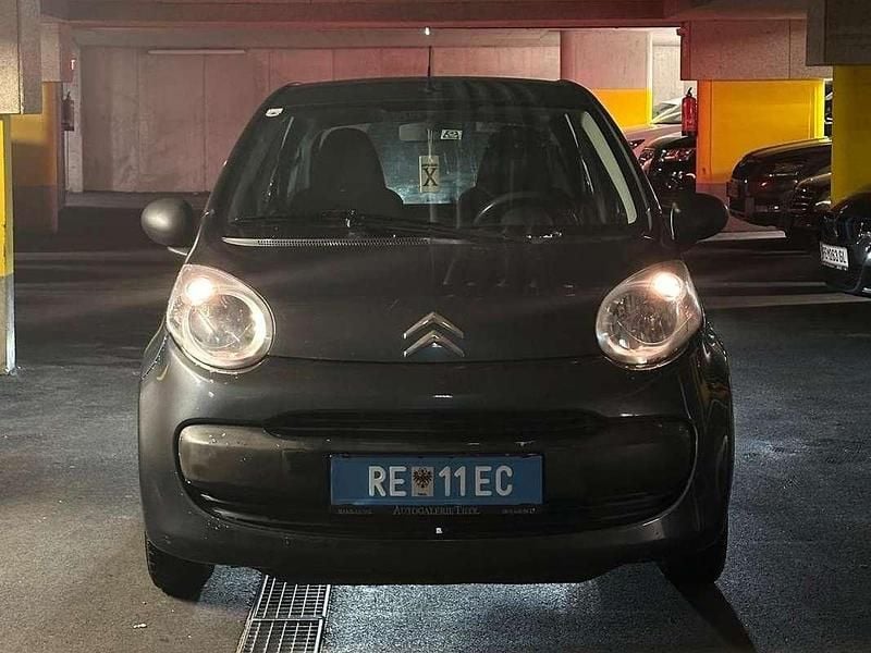 Gebraucht Citroën C1 Attraction 68 PS (50 kW) 2008 Grau Kleinwagen