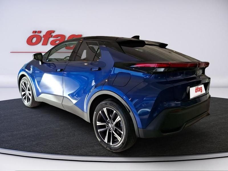 Neu Toyota C-HR Active 98 PS (72 kW) 2025 SUV