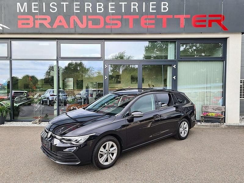 Gebraucht VW Golf VIII Life 150 PS (110 kW) 2023 Schwarz Kombi
