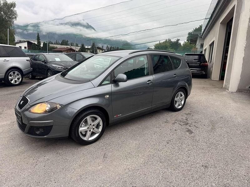 Gebraucht Seat Altea XL Ecomotive 105 PS (77 kW) 2013 Grau Van / Kleinbus