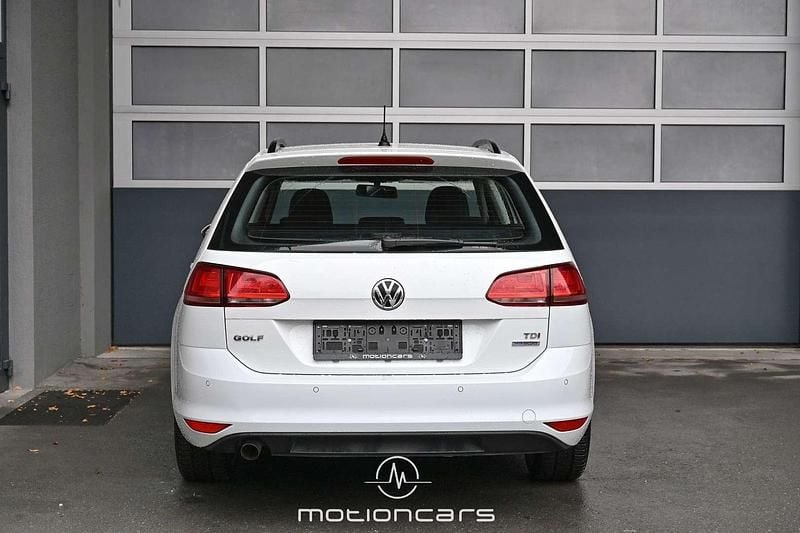 Gebraucht VW Golf VII Trendline 105 PS (77 kW) 2014 Weiß Kombi