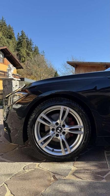 Gebraucht BMW 320 M Sport 184 PS (135 kW) 2013 Schwarz Limousine