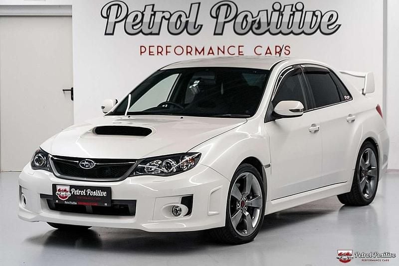 Weiß Gebraucht 2010 Subaru Impreza Limousine | € 29.990 - Bild 1/4