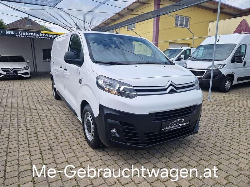 Weiß Gebraucht 2019 Citroën Jumpy Van / Kleinbus | € 15.990 (Fairer Preis) - Bild 1/4