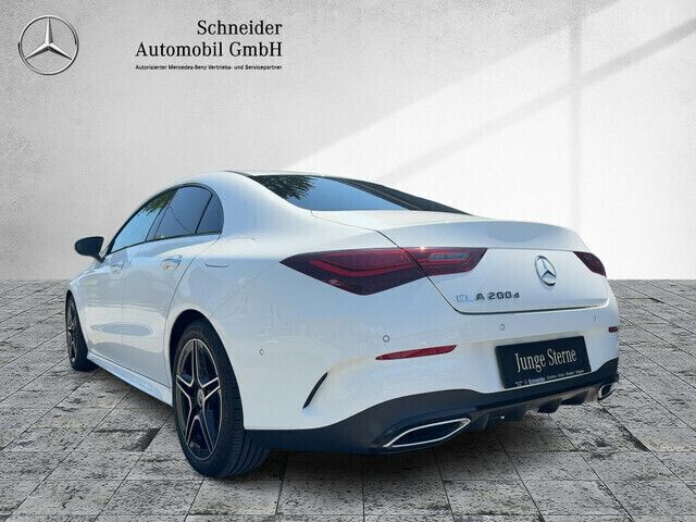 Gebraucht Mercedes CLA200 150 PS (110 kW) 2024 Weiß Coupé