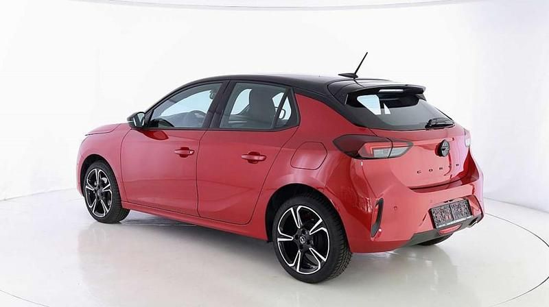 Gebraucht Opel Corsa 101 PS (74 kW) 2025 Kardio rot Limousine