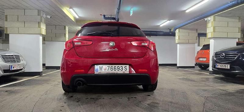 Gebraucht Alfa Romeo Giulietta Veloce 105 PS (77 kW) 2013 Limousine