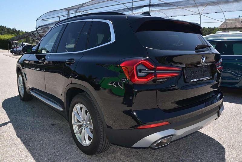 Gebraucht BMW X3 Performance 190 PS (139 kW) 2022 Schwarz SUV