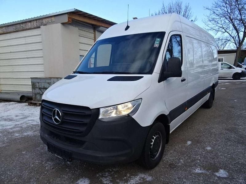 Gebraucht Mercedes Sprinter 150 PS (110 kW) 2022 Weiß Van