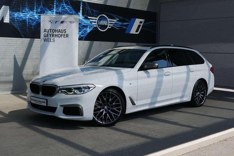 Gebraucht BMW M550 Shadowline 400 PS (294 kW) 2019 Weiß Limousine