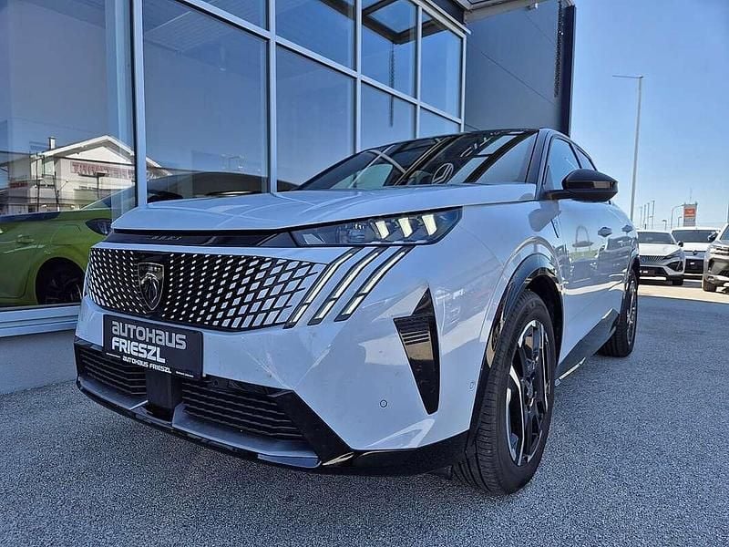 Gebraucht Peugeot e-3008 GT 157 kW (214 PS) 2024 Weiß SUV