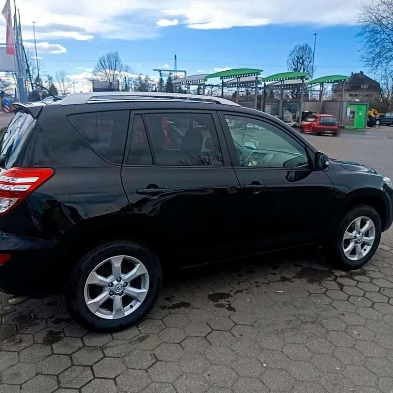 Gebraucht 2010 Toyota RAV4 Sol SUV | € 10.500 (Fairer Preis) - Bild 1/4