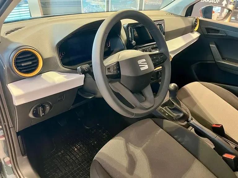 Gebraucht Seat Arona Reference 95 PS (69 kW) 2026 Dunkelblau  normal SUV