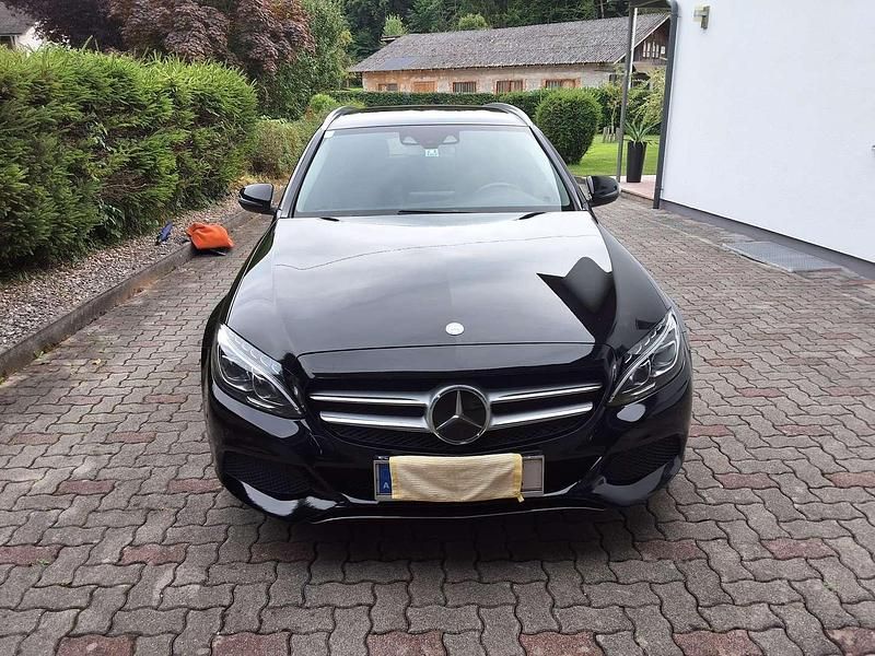 Schwarz Gebraucht 2015 Mercedes C220 Avantgarde Kombi | € 11.990 (Superpreis) - Bild 1/4