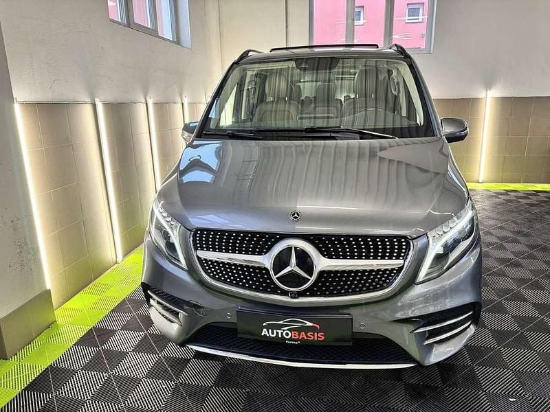 Gebraucht Mercedes V300 AMG 239 PS (175 kW) 2020 Grau Van / Kleinbus