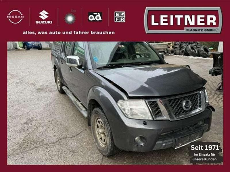 Gebraucht Nissan Navara 231 PS (169 kW) 2011 Grau Abholung