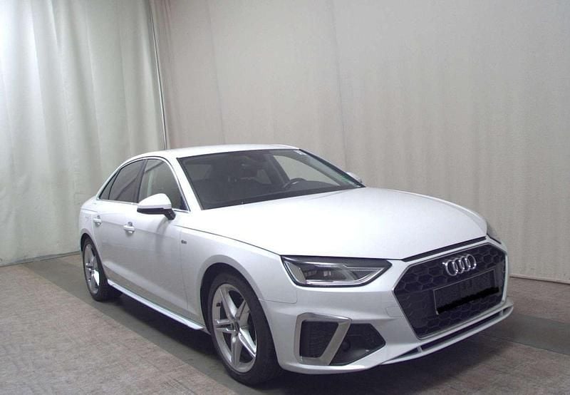 Gebraucht Audi A4 S-Line 204 PS (150 kW) 2022 Weiß Limousine