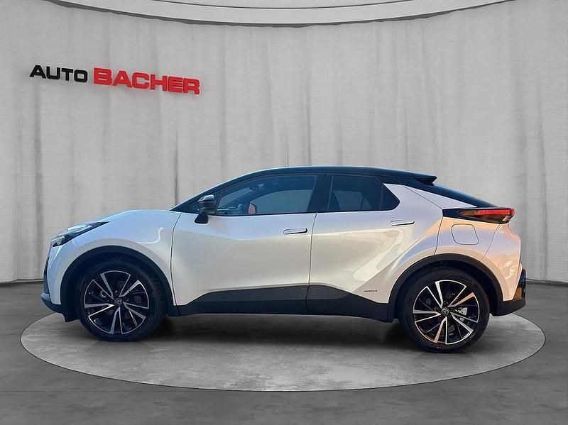 Gebraucht Toyota C-HR Lounge 152 PS (111 kW) 2025 Weiß SUV