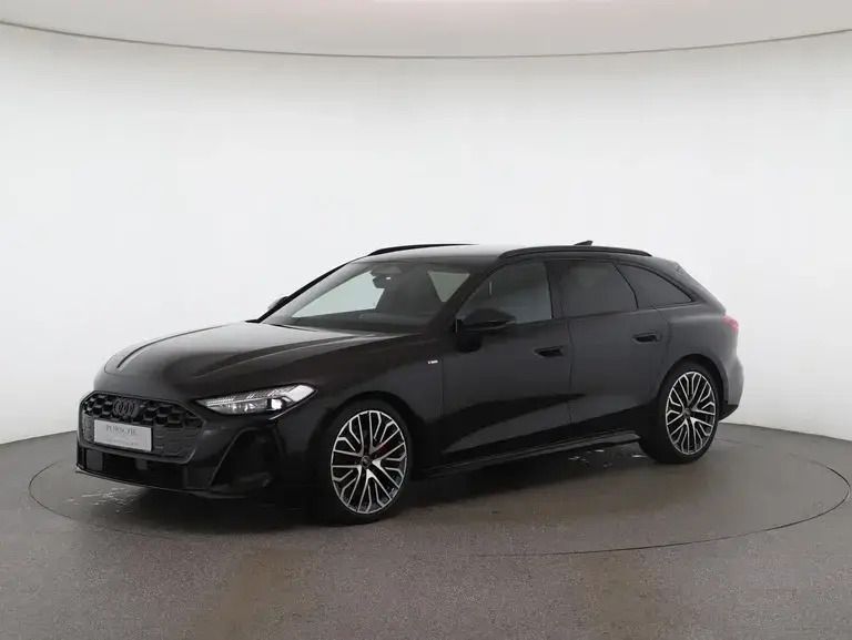 Schwarz metallicperleffektno Gebraucht 2025 Audi A5 Ambiente Coupé | € 55.950 (Teuer) - Bild 1/4