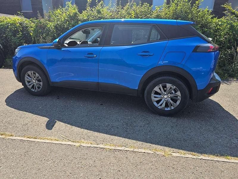 Gebraucht Peugeot 2008 131 PS (96 kW) 2020 Blau SUV
