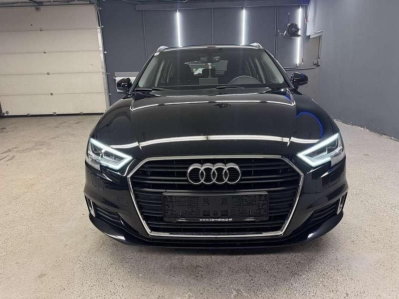 Gebraucht Audi A3 Sport 110 PS (80 kW) 2016 Schwarz Kleinwagen