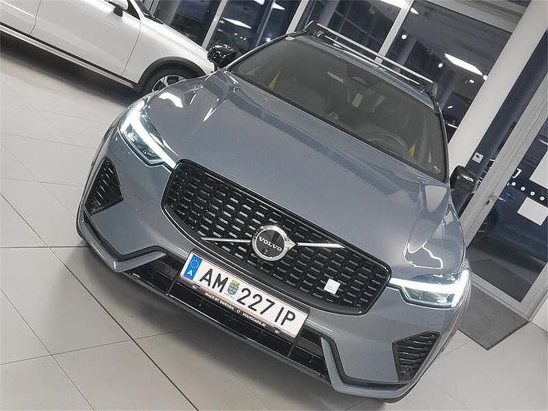 Gebraucht Volvo XC60 309 PS (227 kW) 2023 Grau SUV
