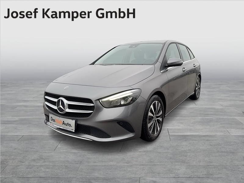Silber normal Gebraucht 2022 Mercedes B180 Van / Kleinbus | € 22.990 (Guter Preis) - Bild 1/4