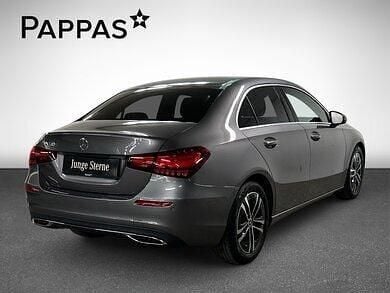 Gebraucht Mercedes A180 Progressive 116 PS (85 kW) 2024 Grau Limousine