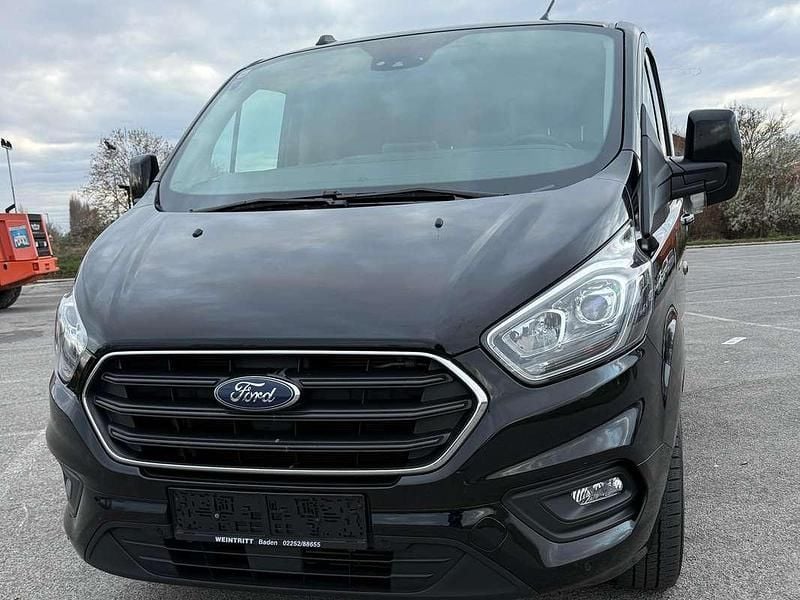 Gebraucht Ford Transit 170 PS (125 kW) 2023 Schwarz Limousine