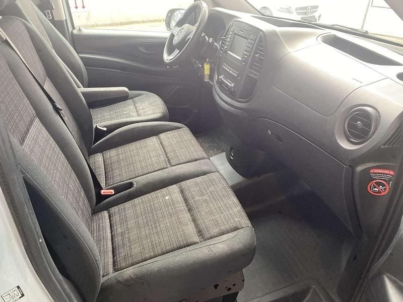 Gebraucht Mercedes Vito 163 PS (119 kW) 2018 Grau Van