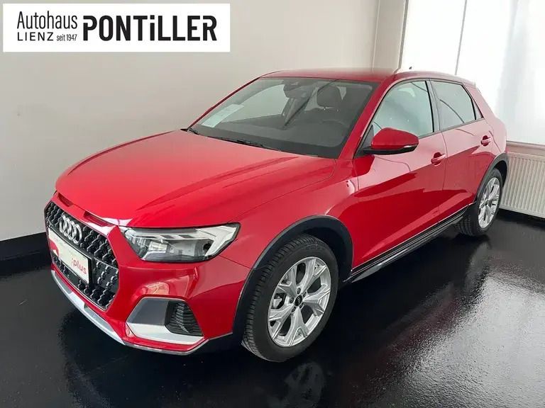Mittelrot metallic Gebraucht 2024 Audi A1 Kleinwagen | € 24.690 (Fairer Preis) - Bild 1/4