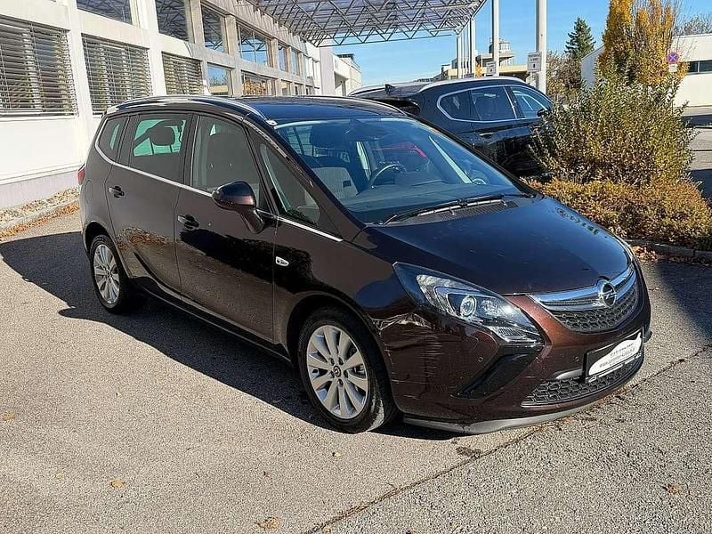 Gebraucht Opel Zafira Tourer Edition 140 PS (102 kW) 2012 Grau Van / Kleinbus